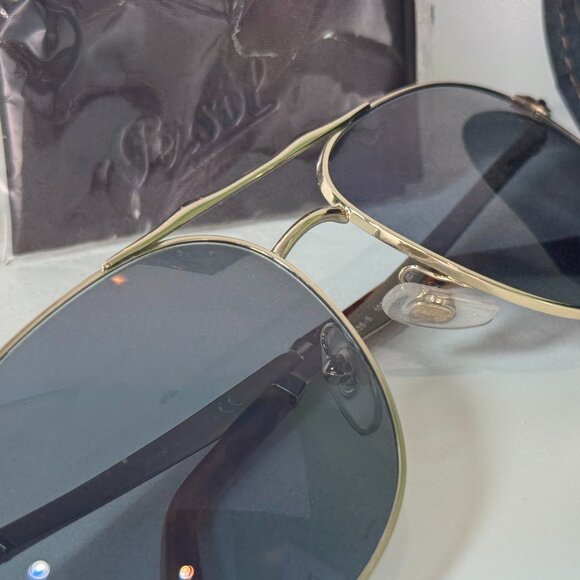 Limited Edition Persol Aviator Sunglasses – Unworn with Original Leather Case - Picture 4 of 16